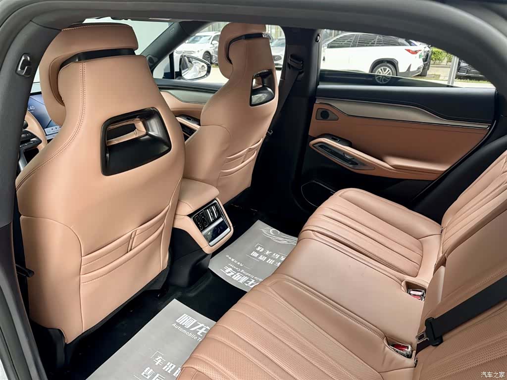 BYD Song, 2024 10