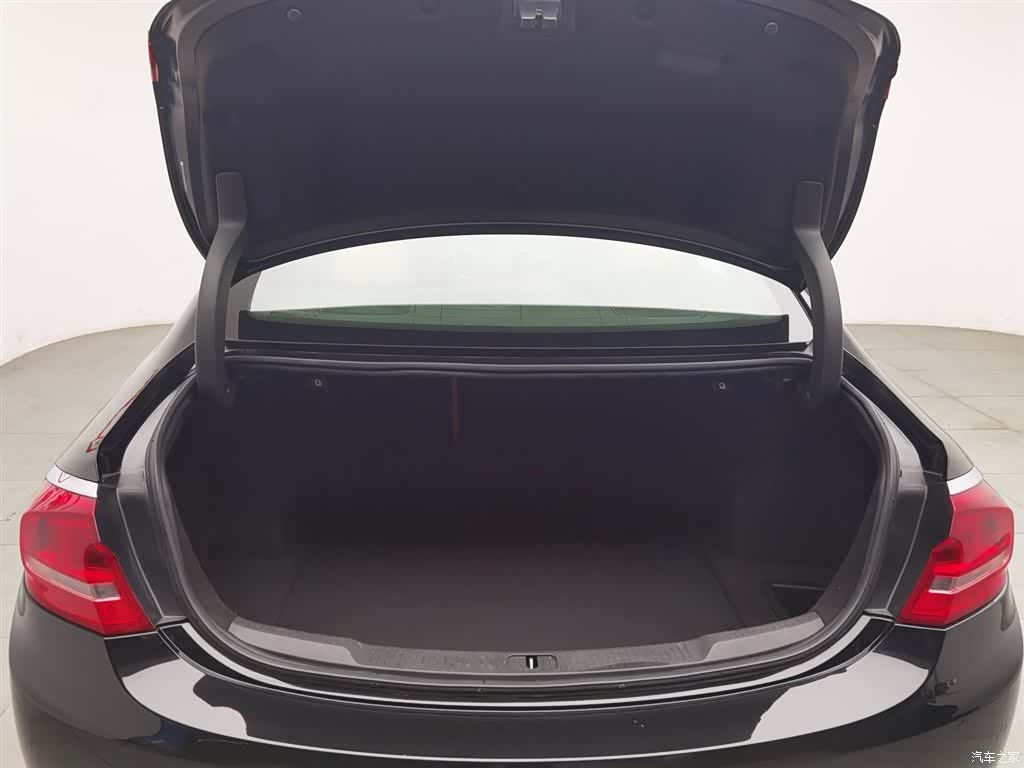 Buick LaCrosse, 2018 16