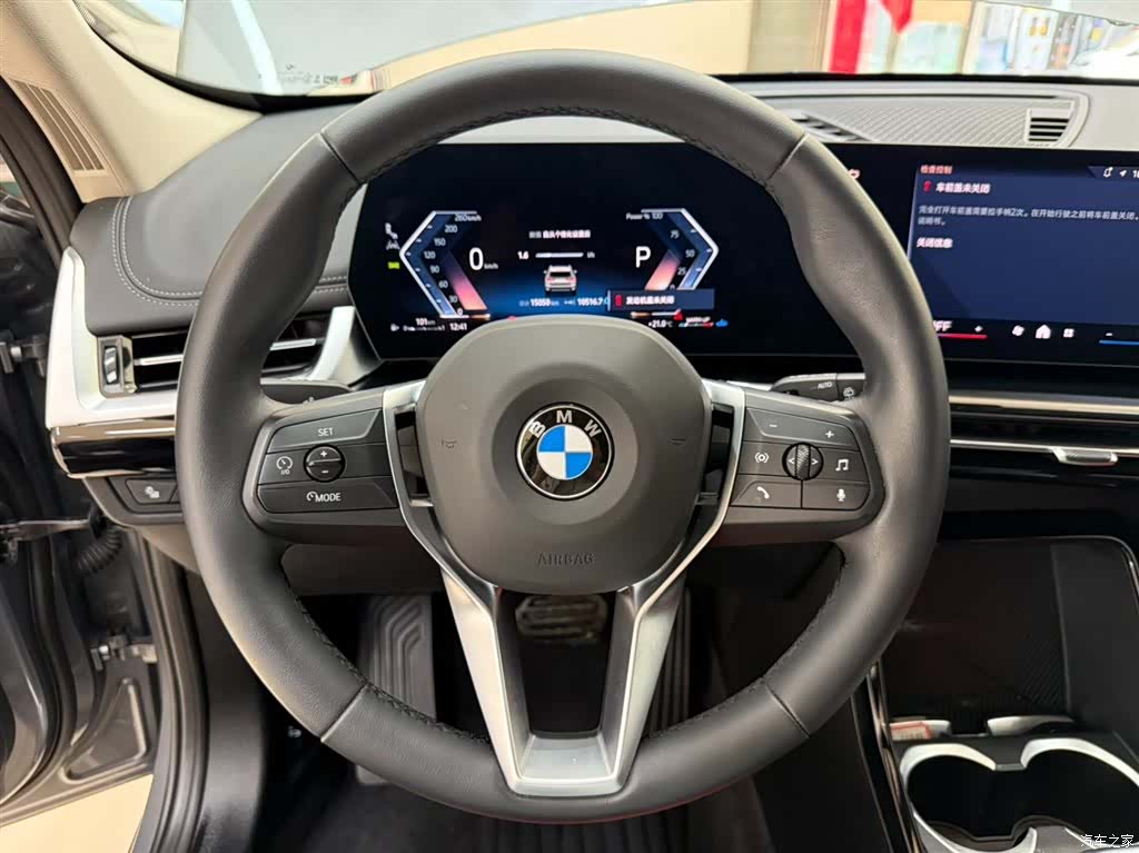 BMW X1, 2024 11