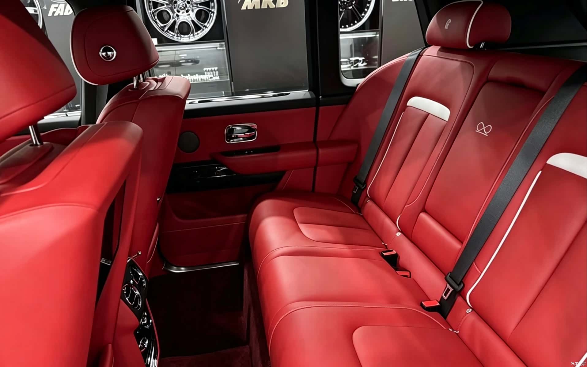 Rolls-Royce Cullinan, 2024 6