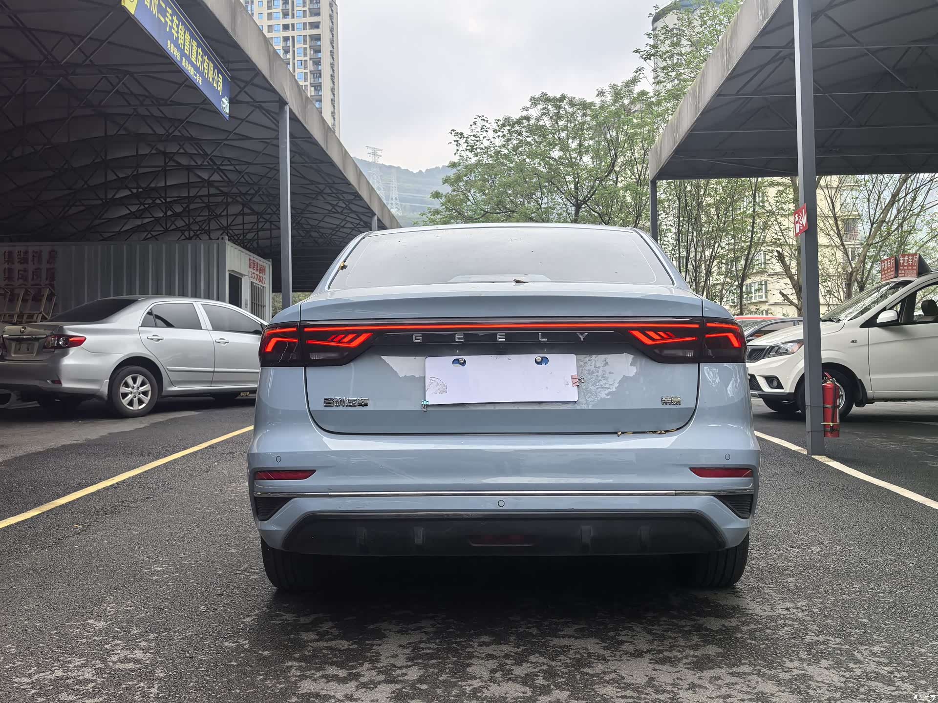 Geely Emgrand, 2023 4