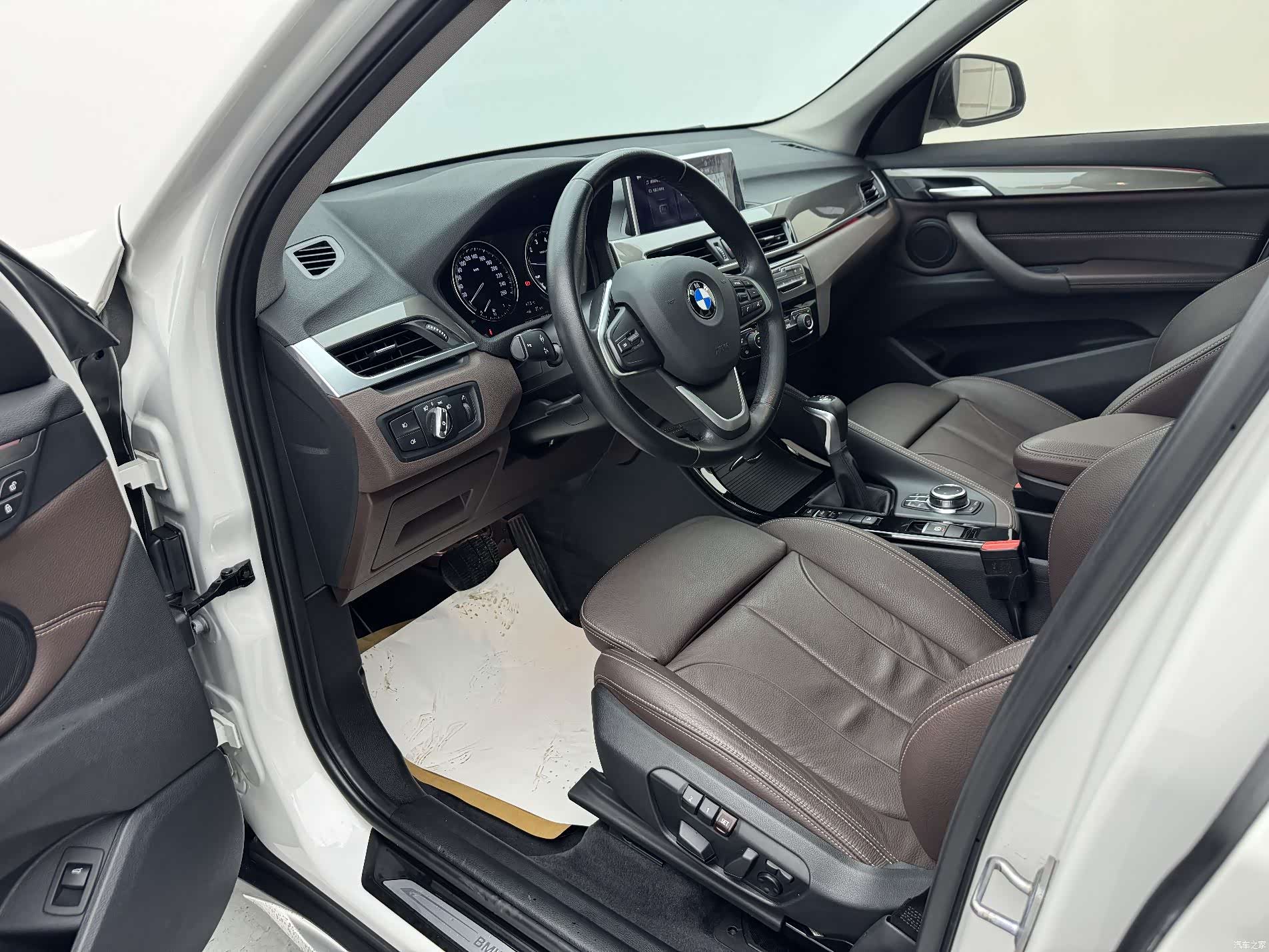 BMW X1, 2019 12