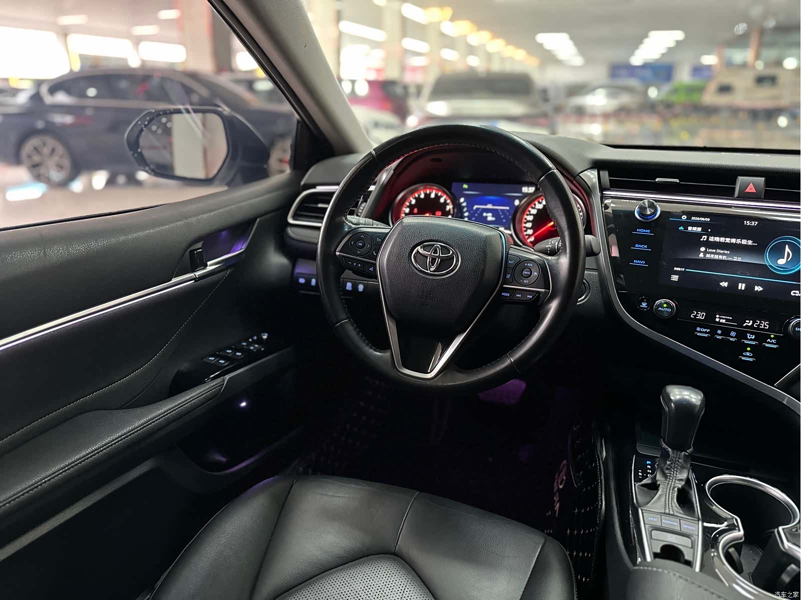 Toyota Camry, 2020 13