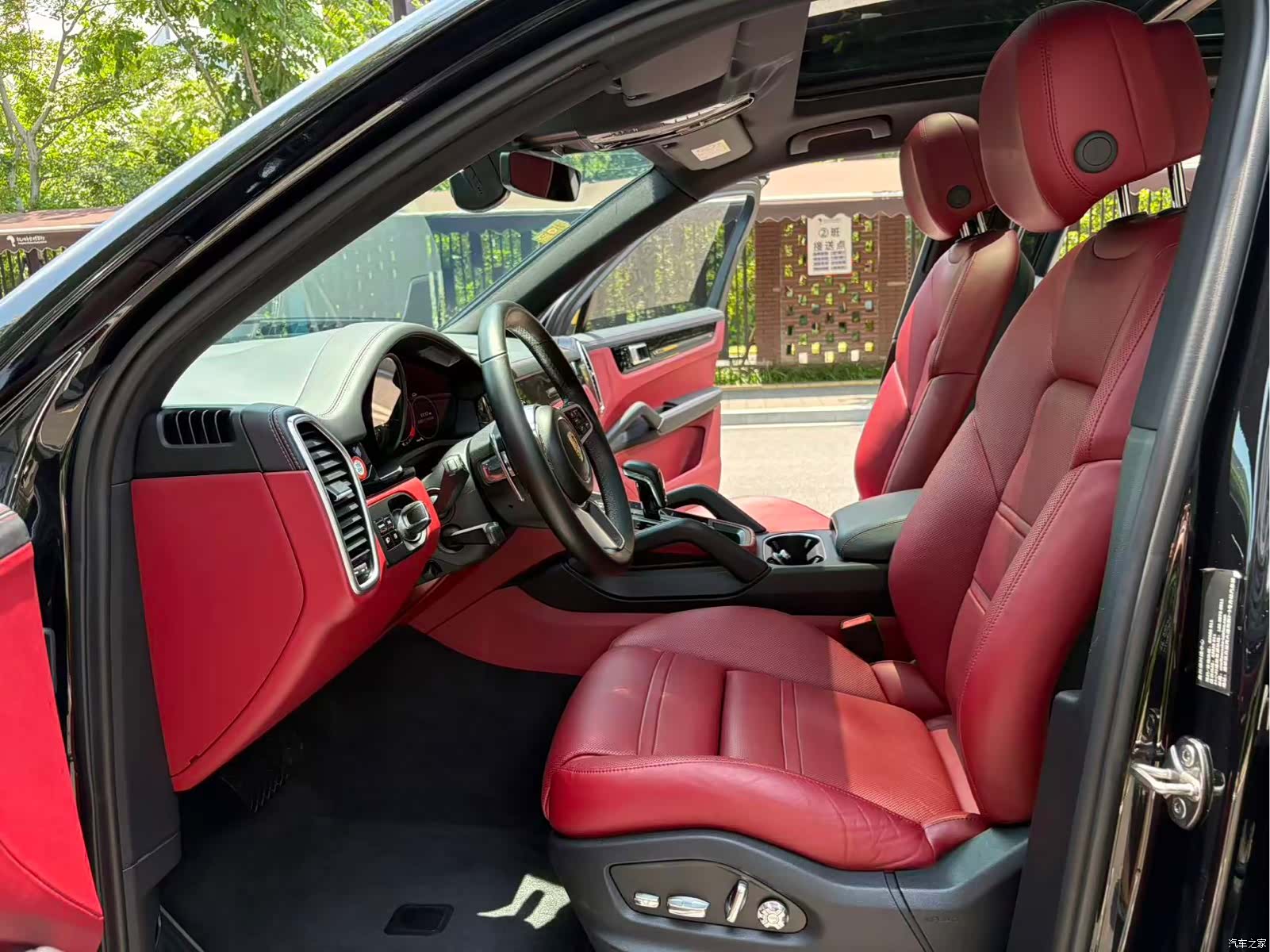 Porsche Cayenne, 2020 12
