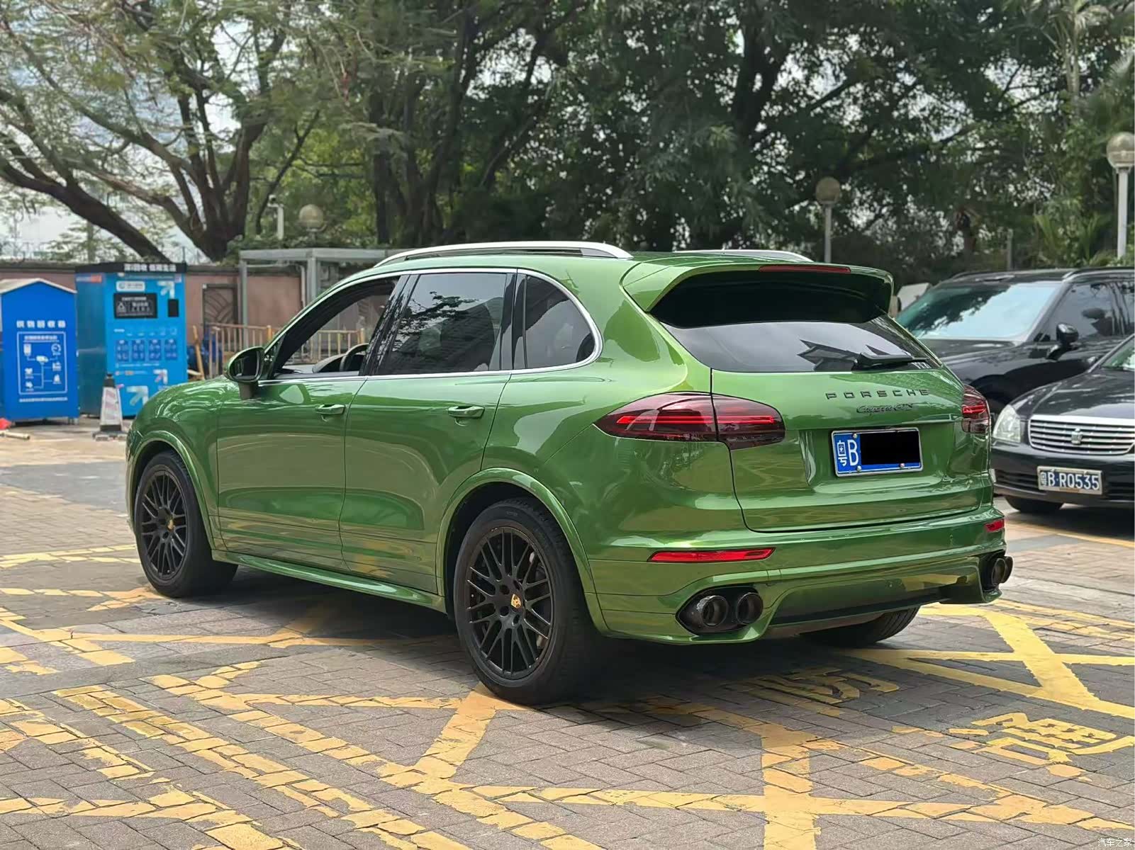Porsche Cayenne, 2016 9
