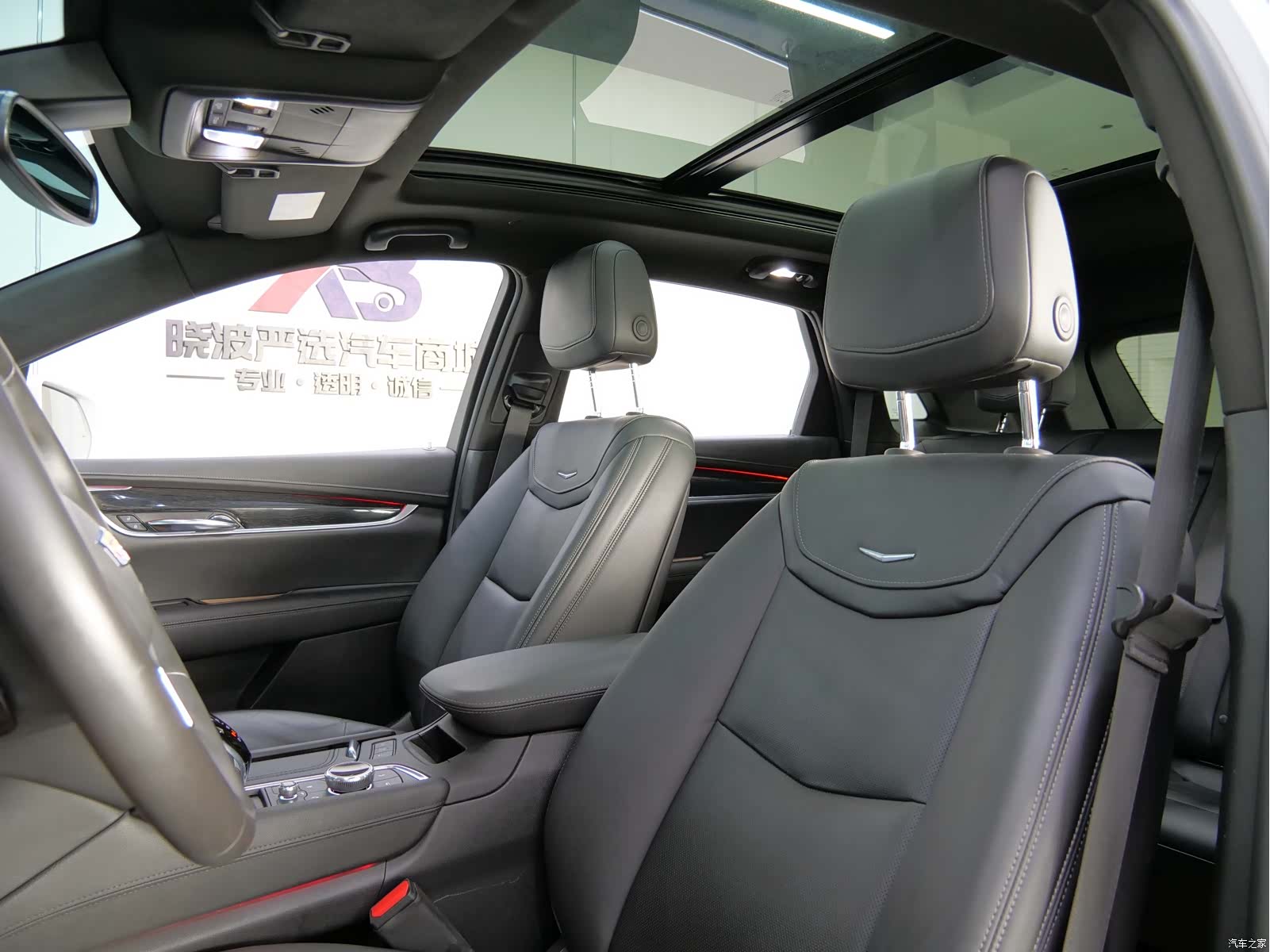 Cadillac XT5, 2020 10