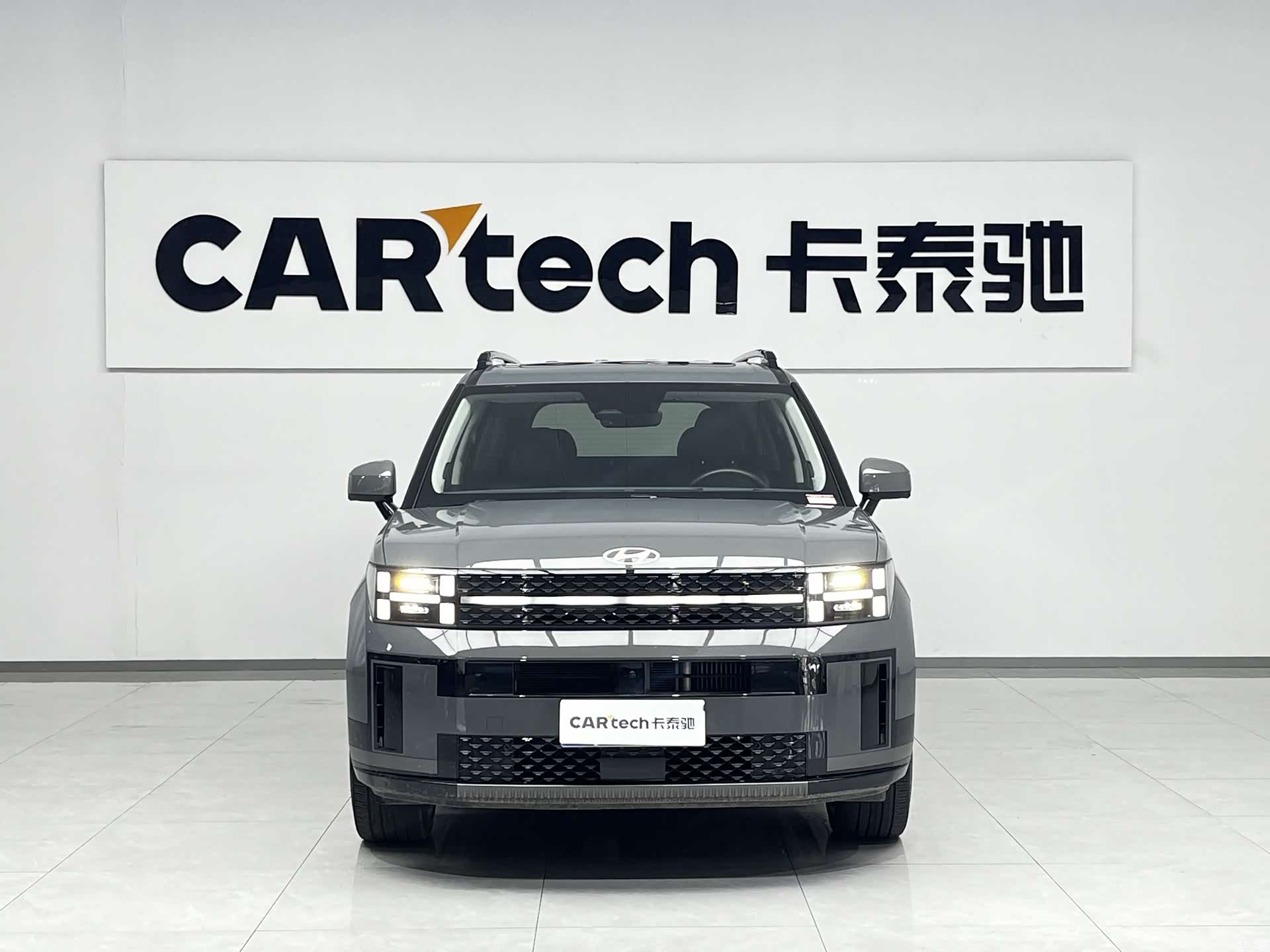 Hyundai Santa Fe, 2024 2