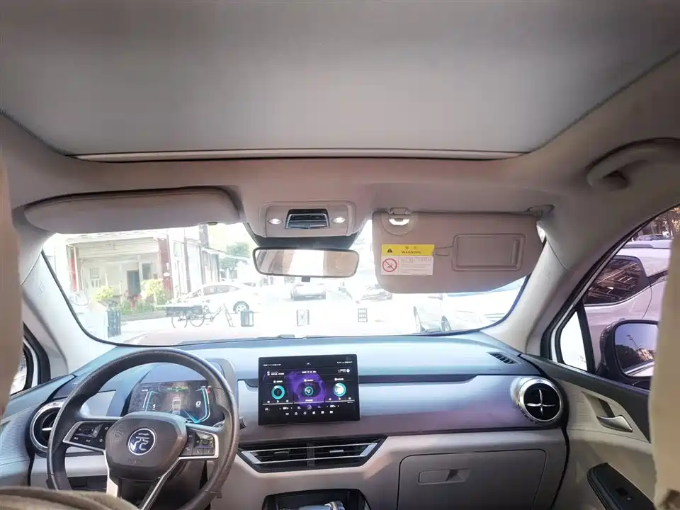 BYD Yuan Pro BYD Yuan Pro