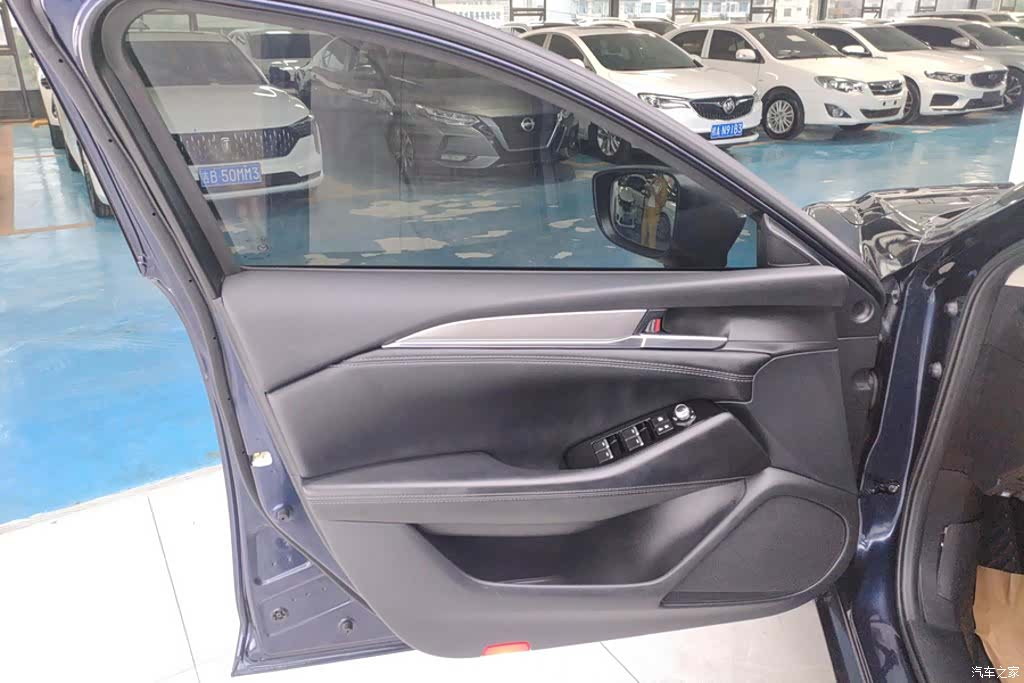 Mazda Atenza, 2021 7