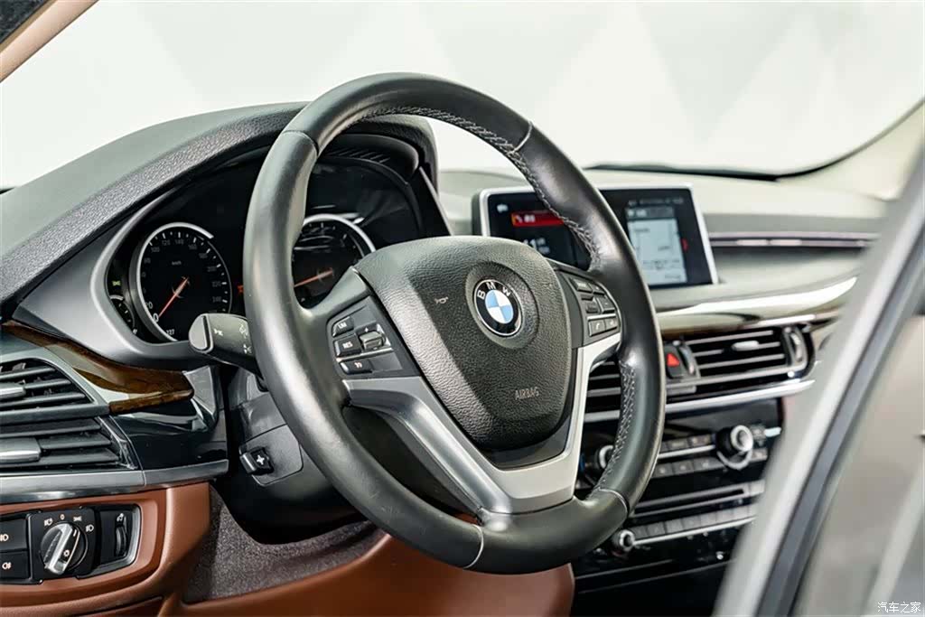 BMW X5, 2018 10