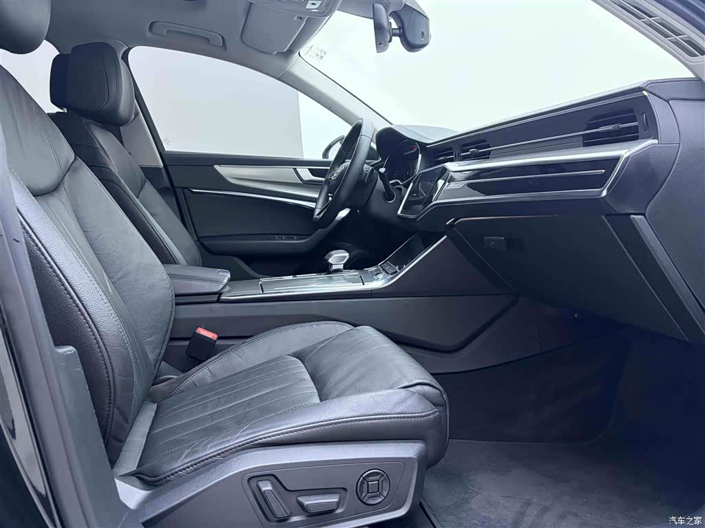 Audi A6L, 2019 18