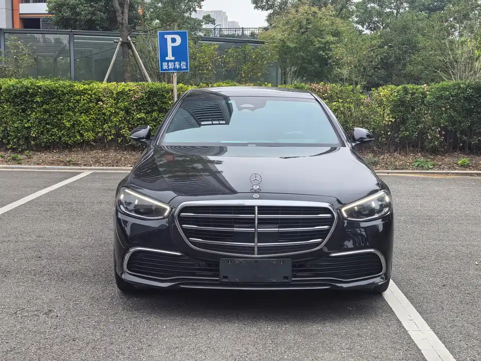 Mercedes-Benz S-class Mercedes-Benz S-class
