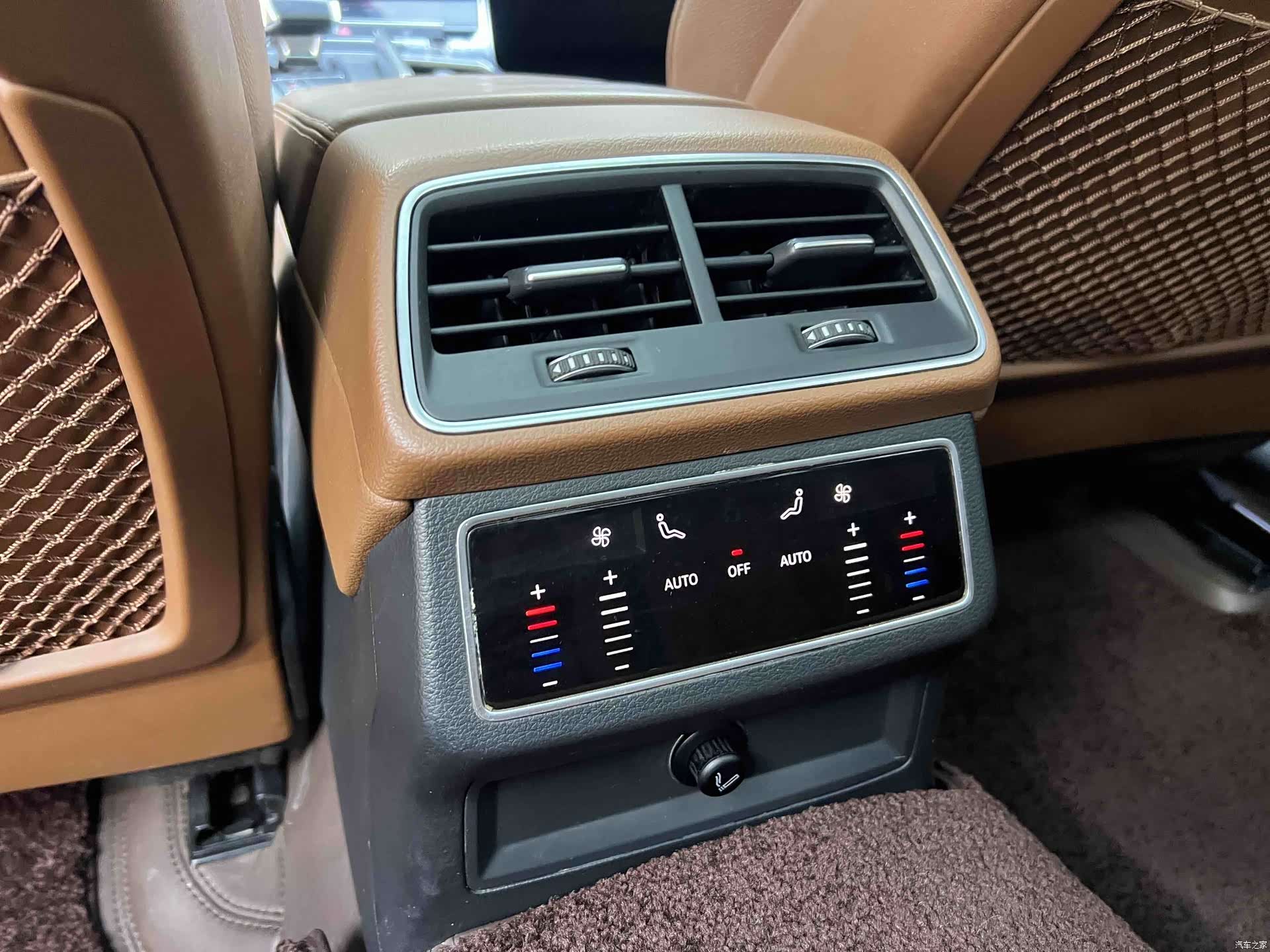 Audi A6L, 2021 14