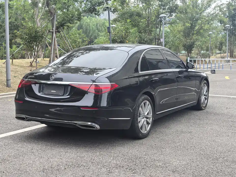 Mercedes-Benz S-class Mercedes-Benz S-class