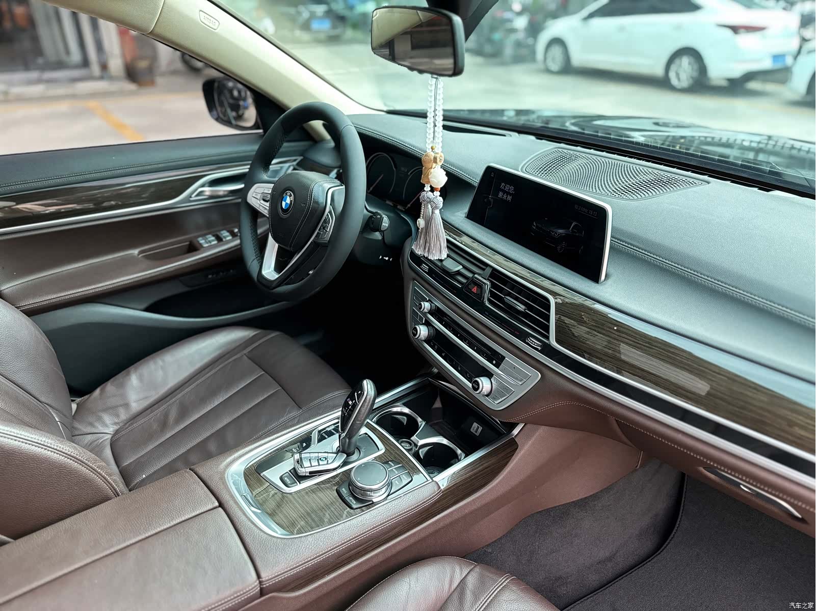 BMW 7 Series, 2017 10