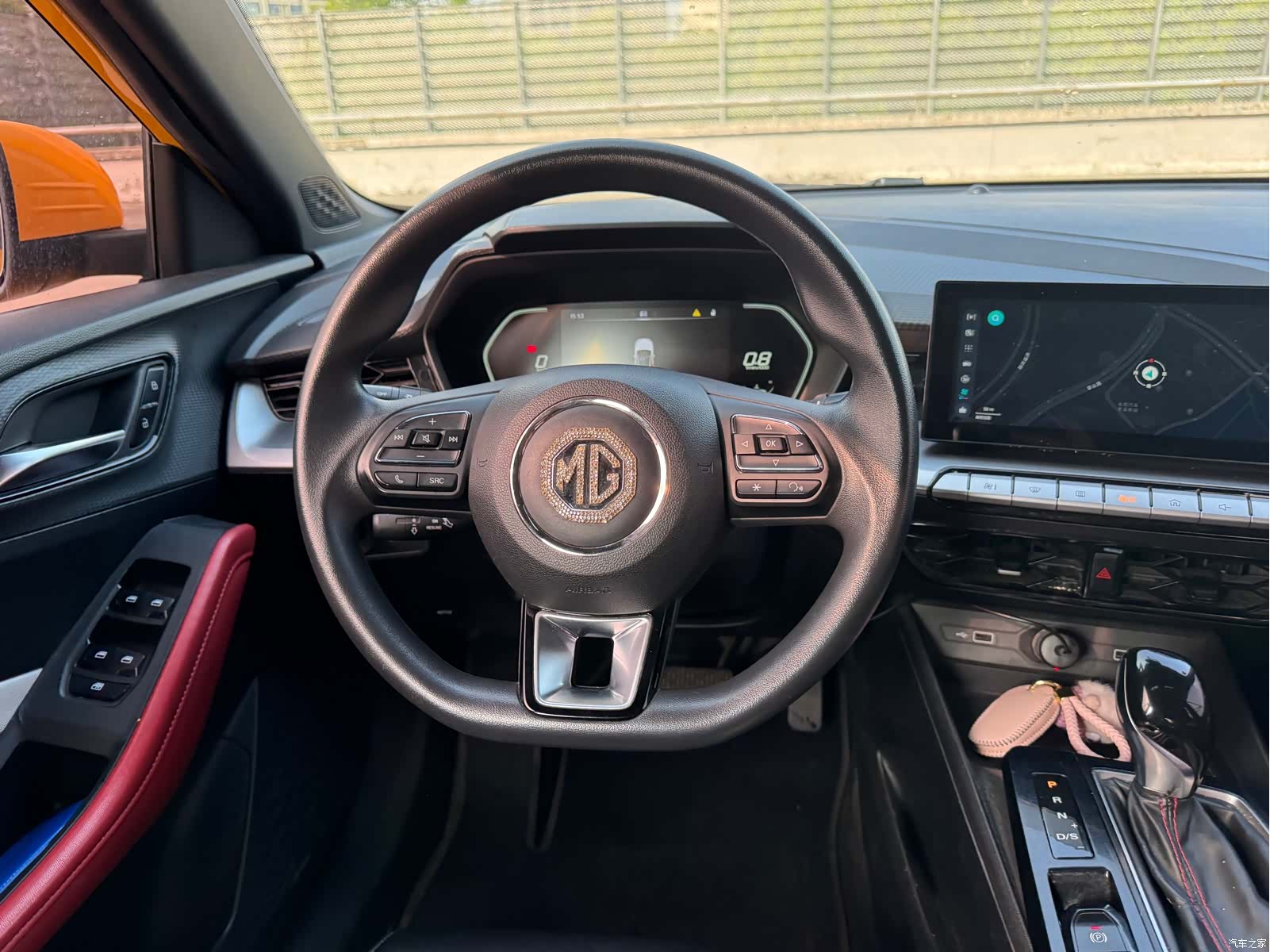 MG MG5, 2021 10