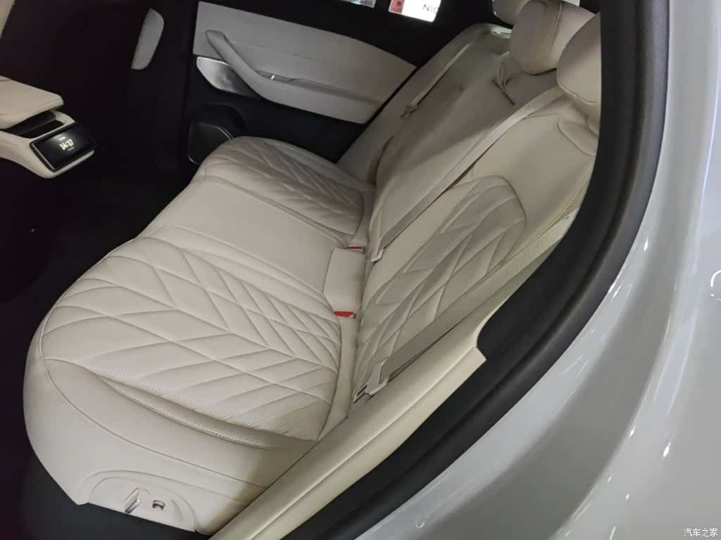 NIO EC6, 2025 17