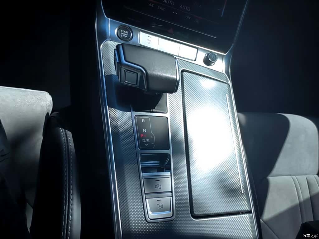 Audi A6L, 2023 14