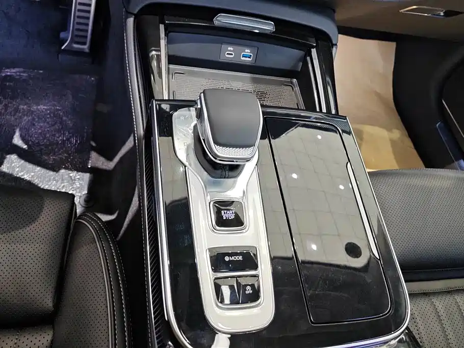 Hongqi H9 Hongqi H9