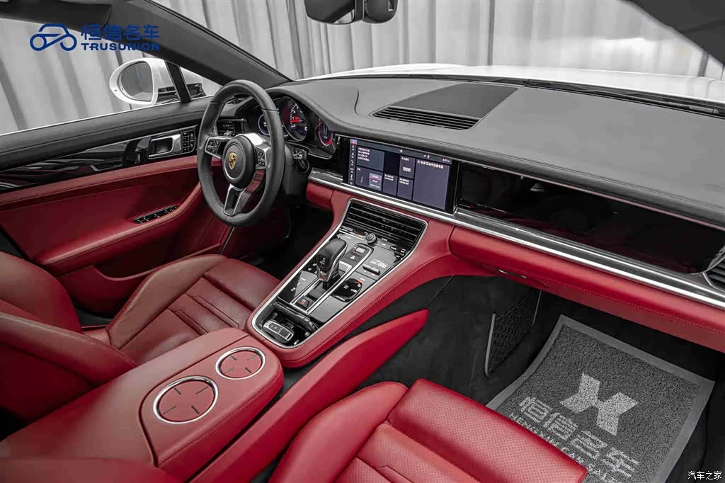 Porsche Panamera, 2019 13