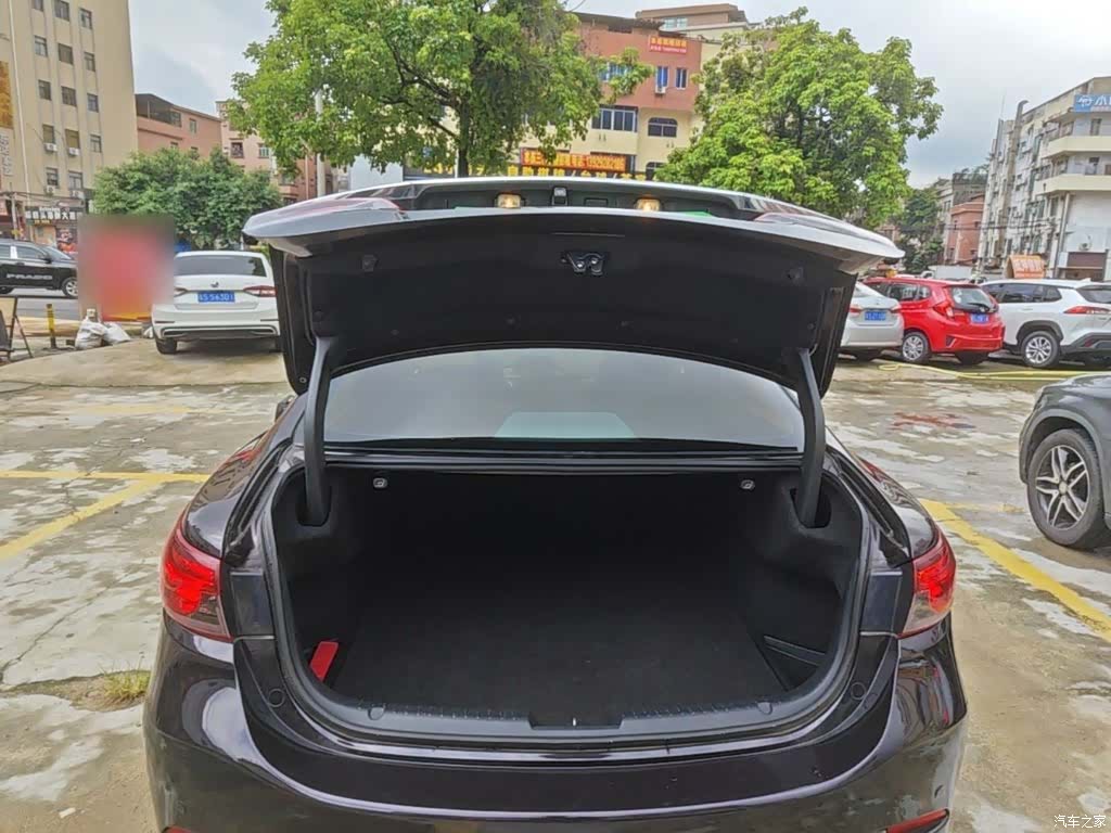 Mazda Atenza, 2017 19