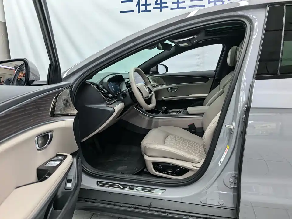 BYD Han