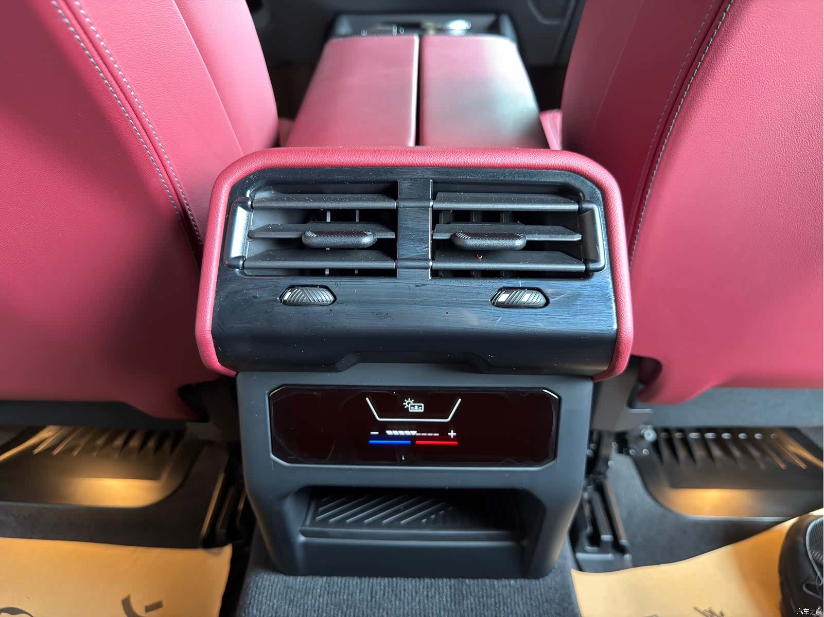 BMW i5, 2025 9
