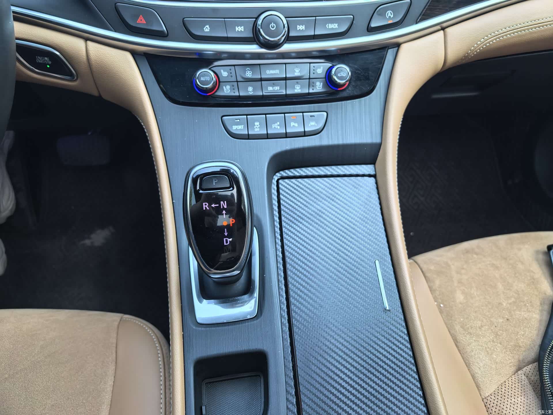 Buick LaCrosse, 2021 10