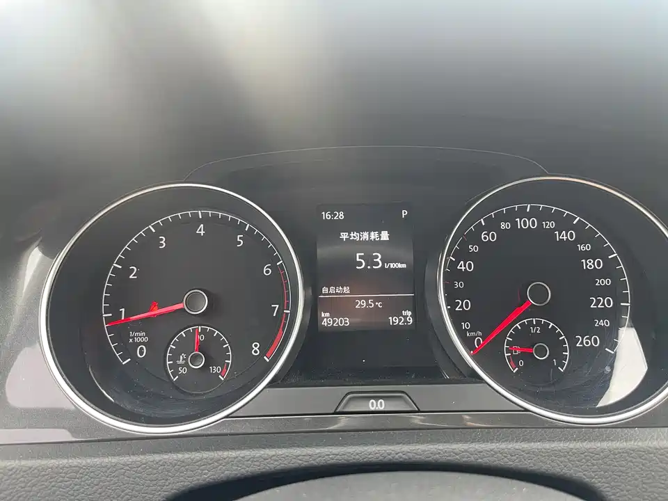 Volkswagen golf