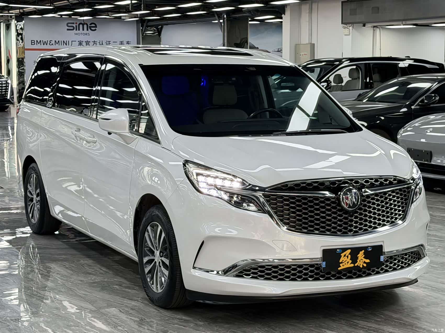 Buick GL8, 2023 3