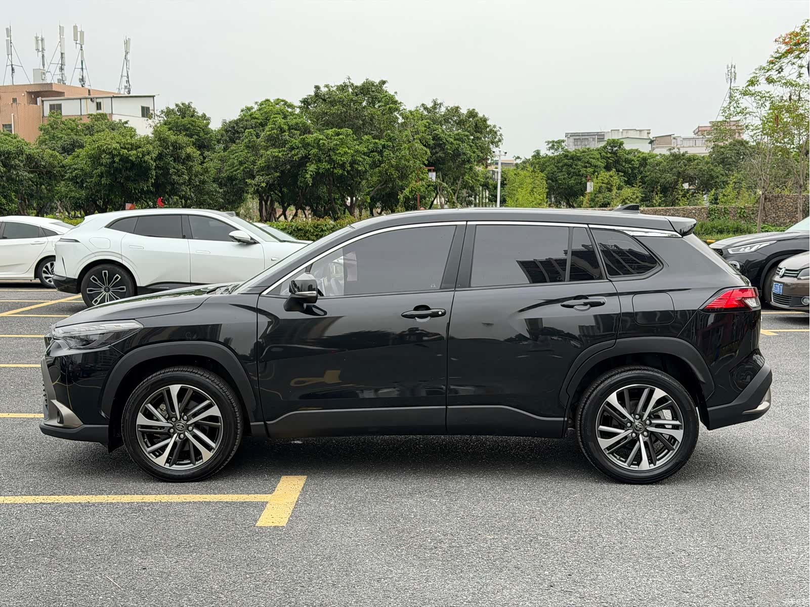 Toyota Frontlander, 2022 4