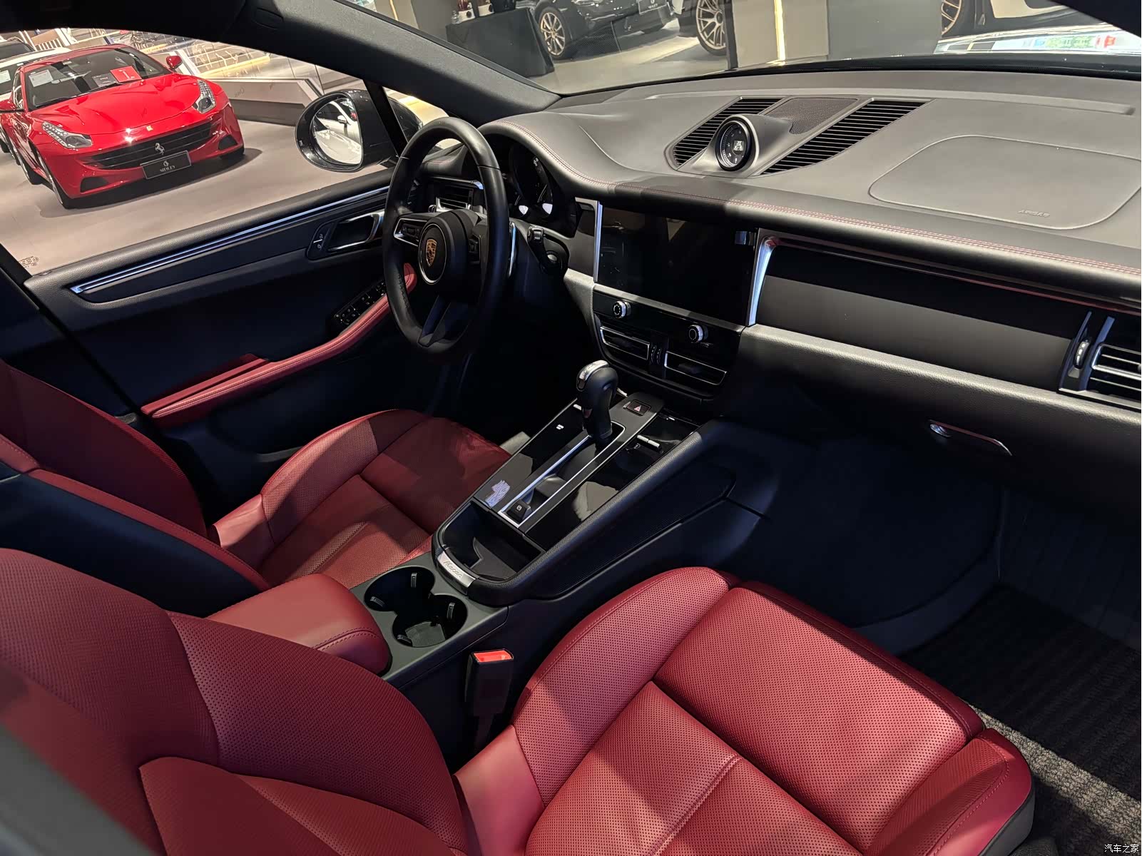 Porsche Macan, 2022 15
