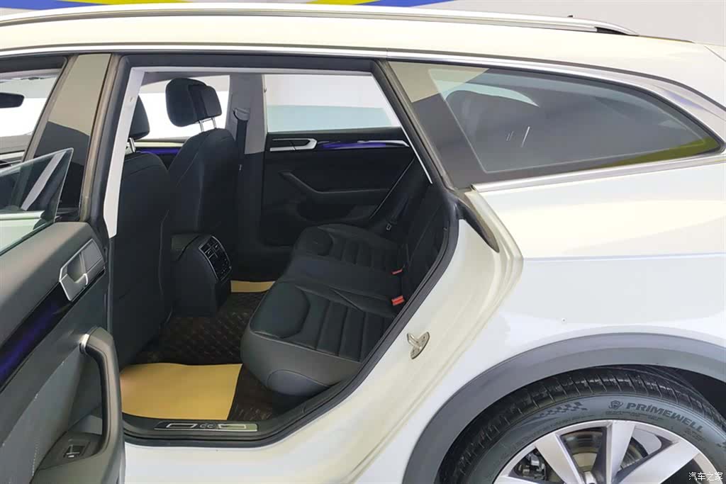 Volkswagen CC, 2024 11