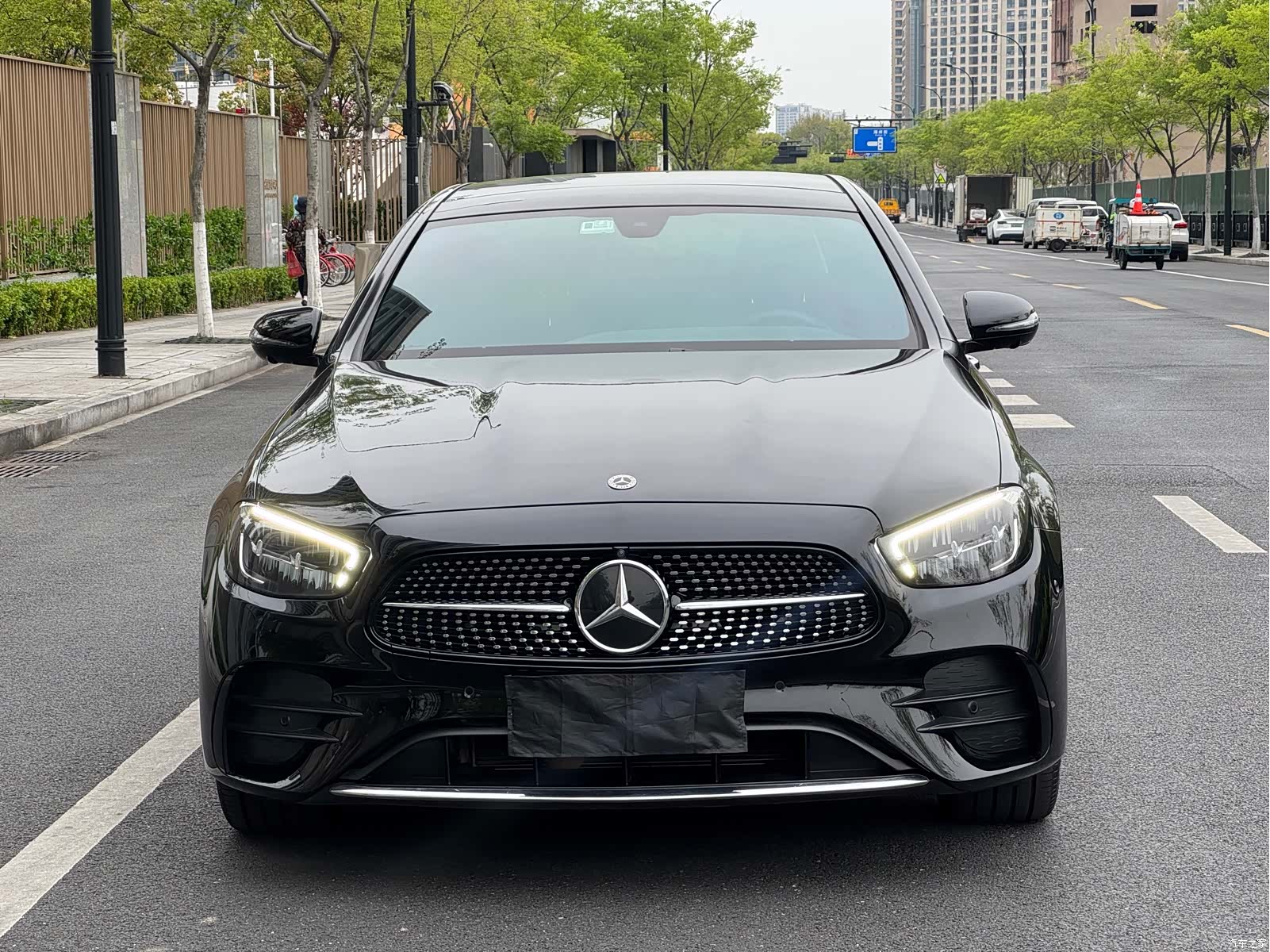 Mercedes-Benz E-Class, 2022 2