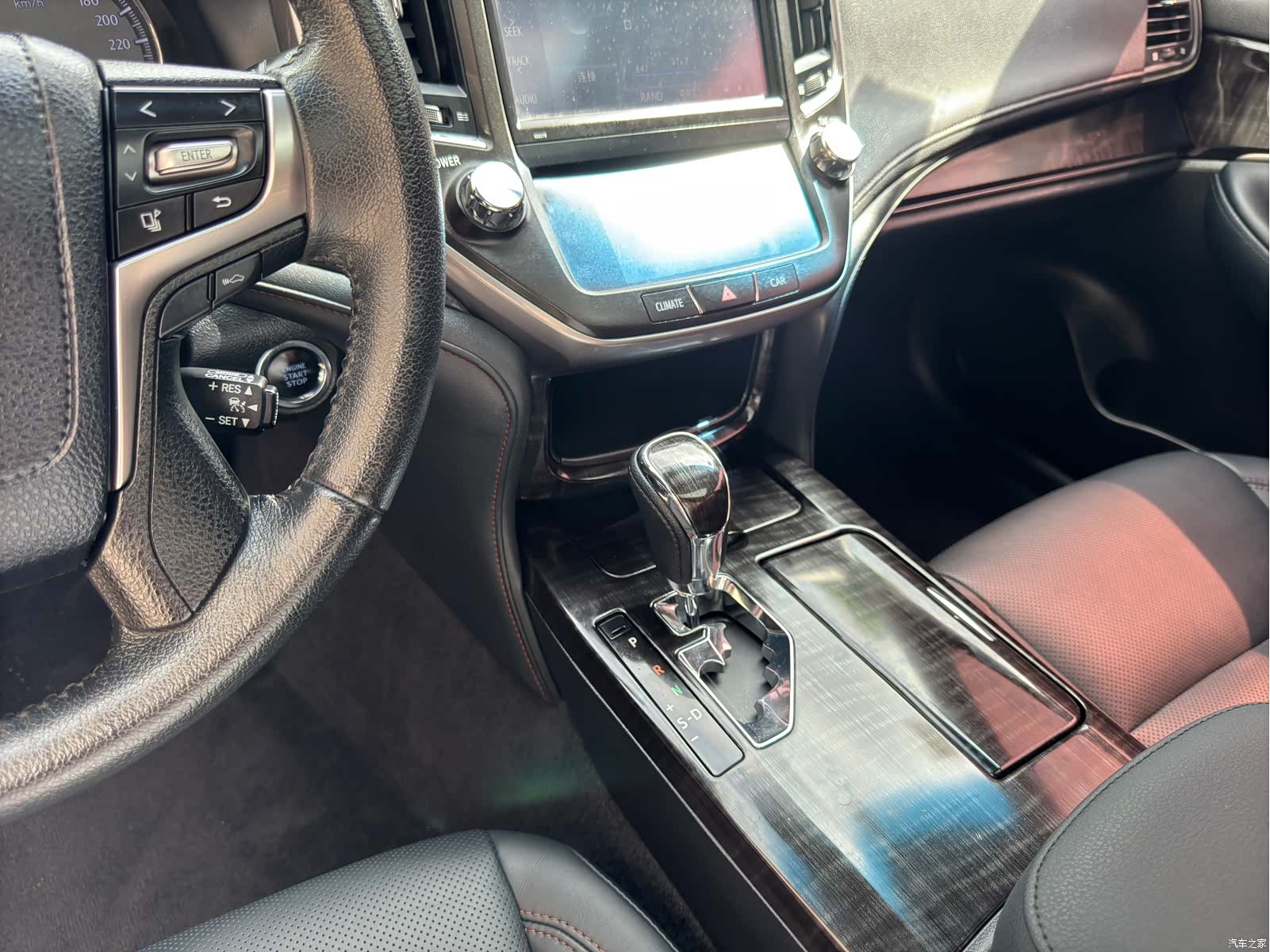 Toyota Crown, 2018 15