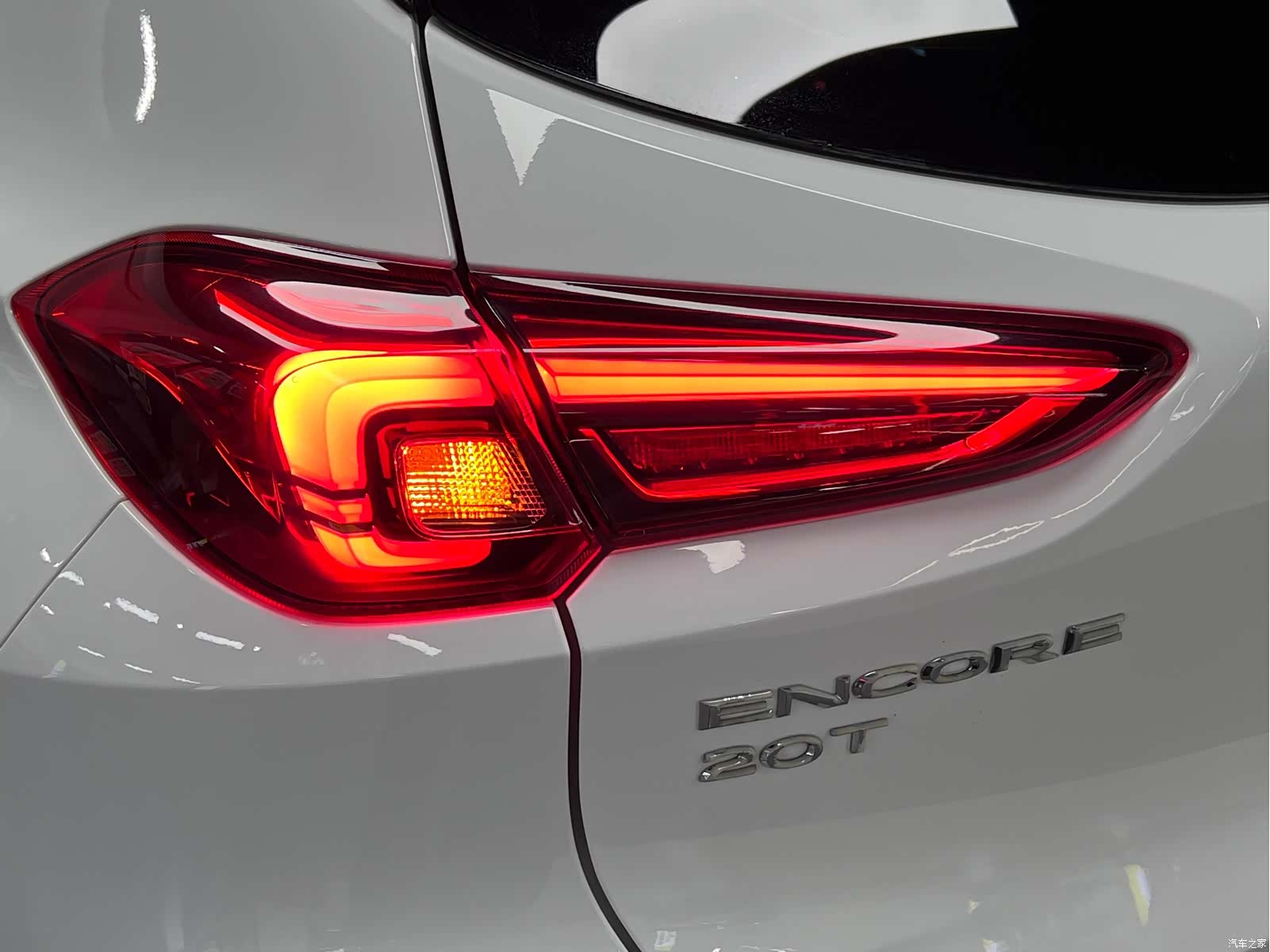 Buick Encore, 2020 12