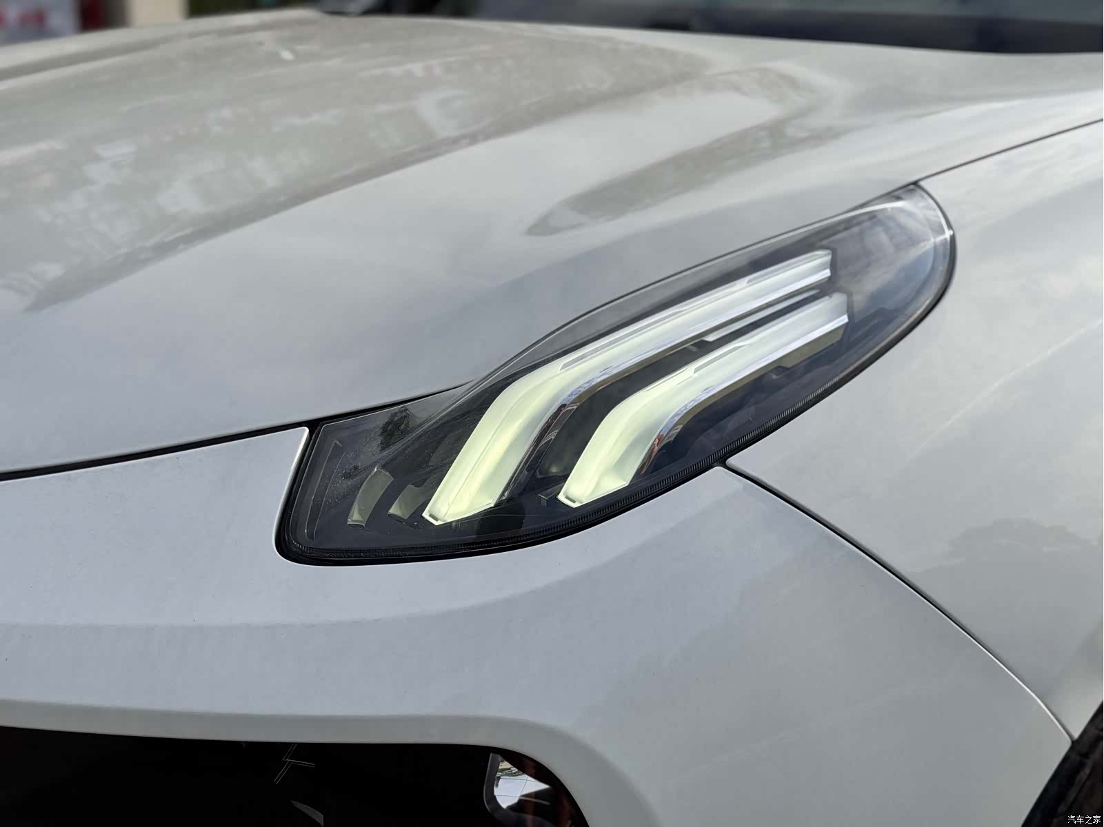 Lynk & Co 01, 2020 24