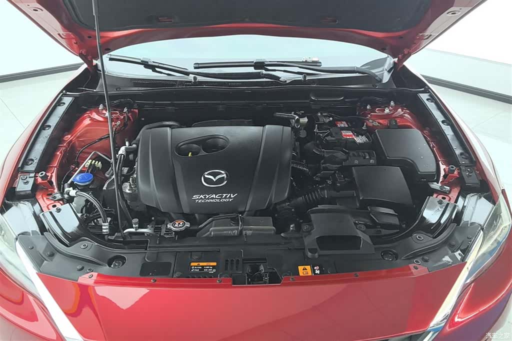 Mazda CX-4, 2018 10