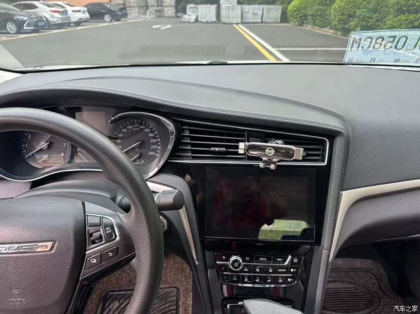 Nissan D60, 2019 12