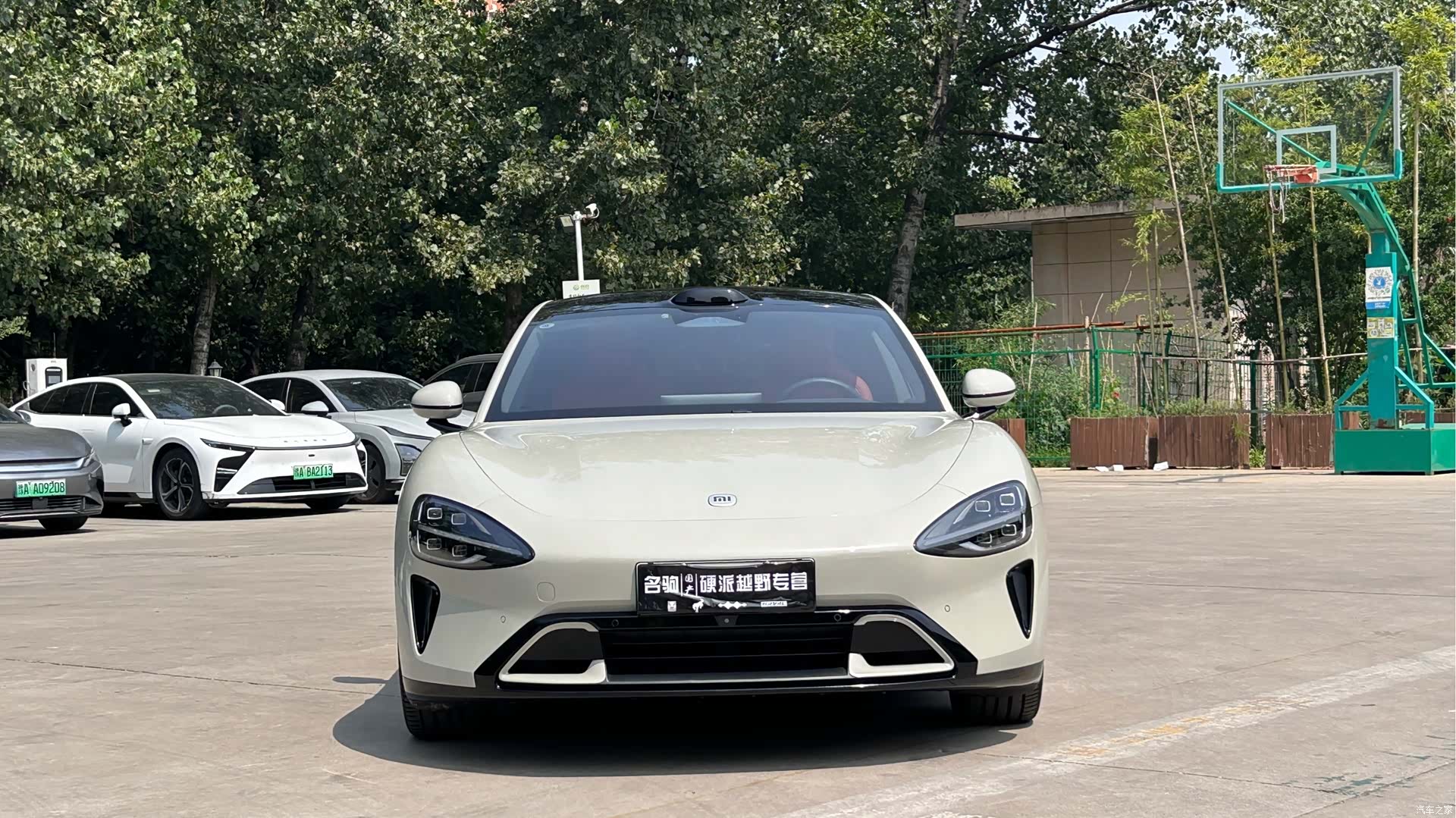 Xiaomi SU7, 2025 4