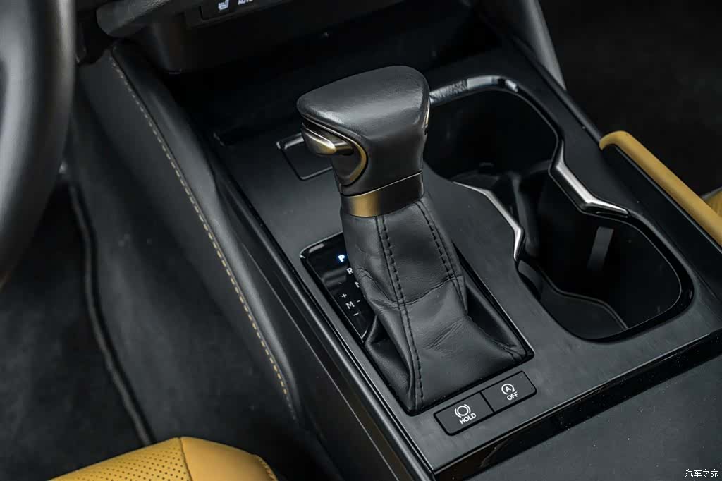 Lexus ES, 2023 34