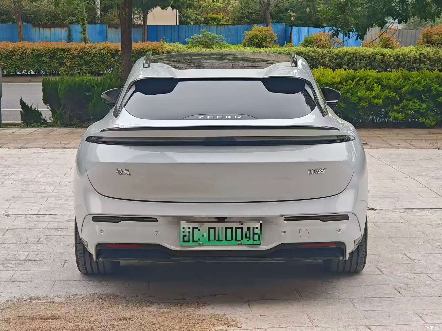 Zeekr 007, 2025 8