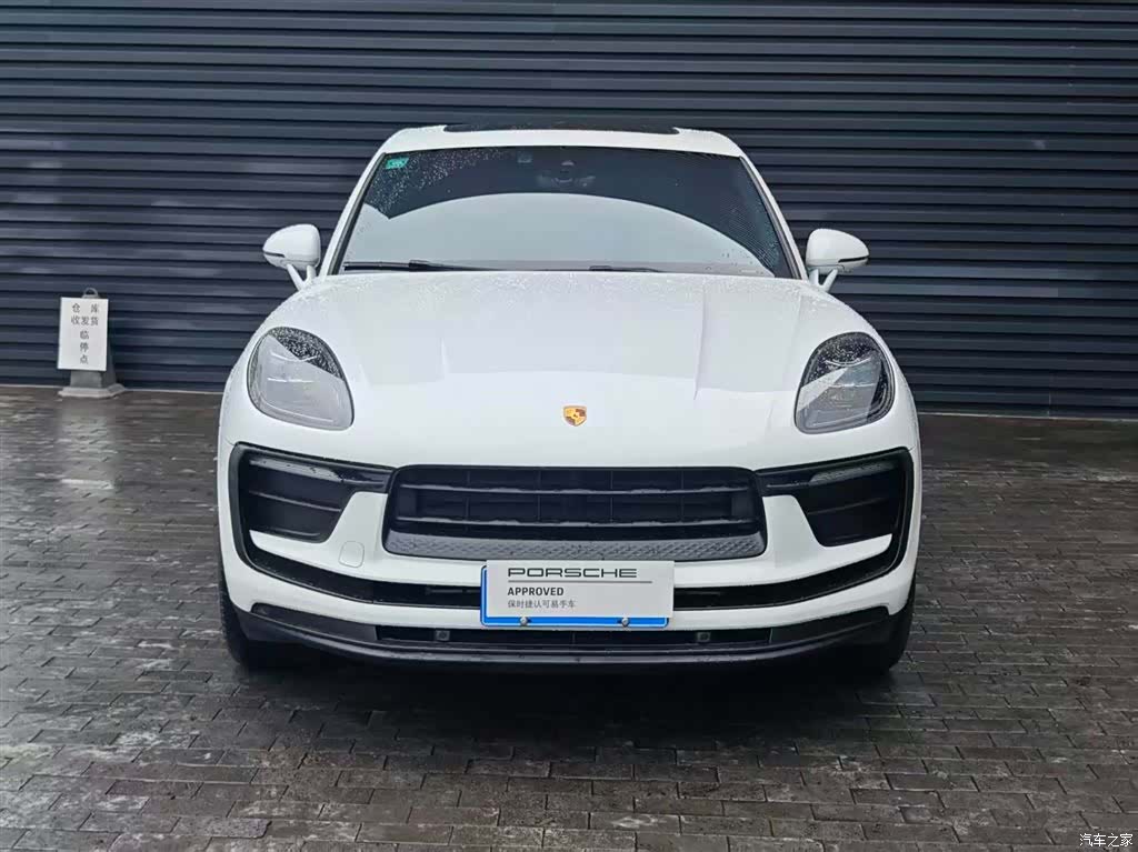 Porsche Macan, 2025 2