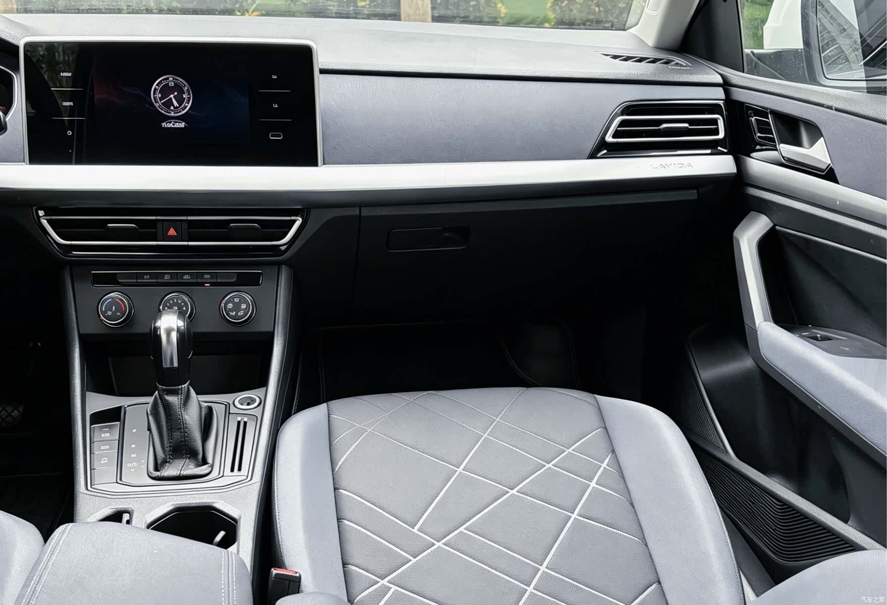 Volkswagen Lavida, 2023 15