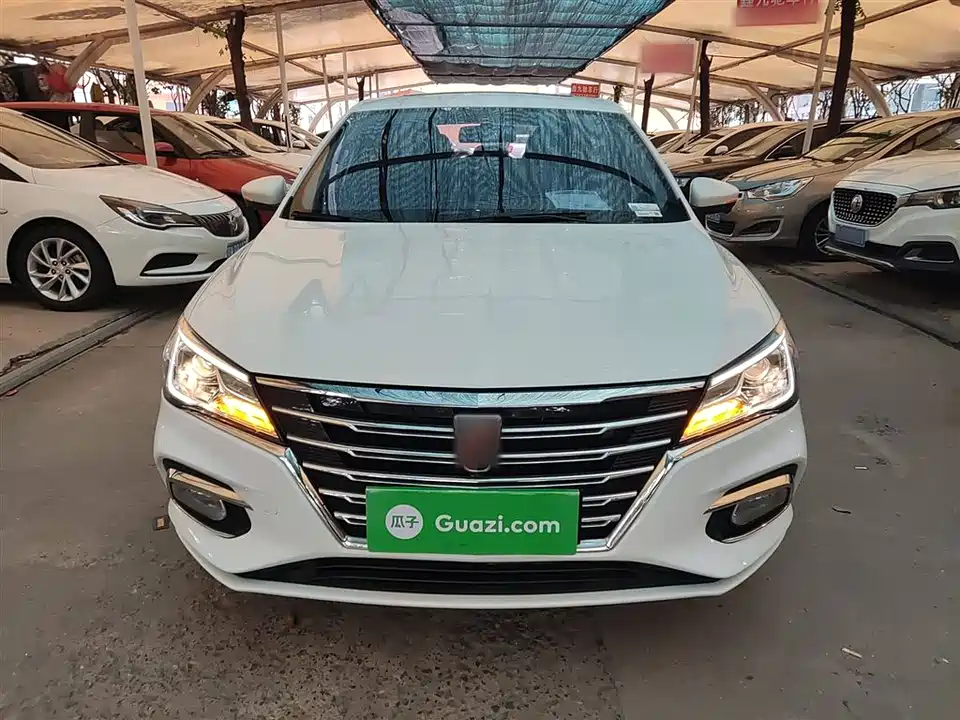 Roewe i5