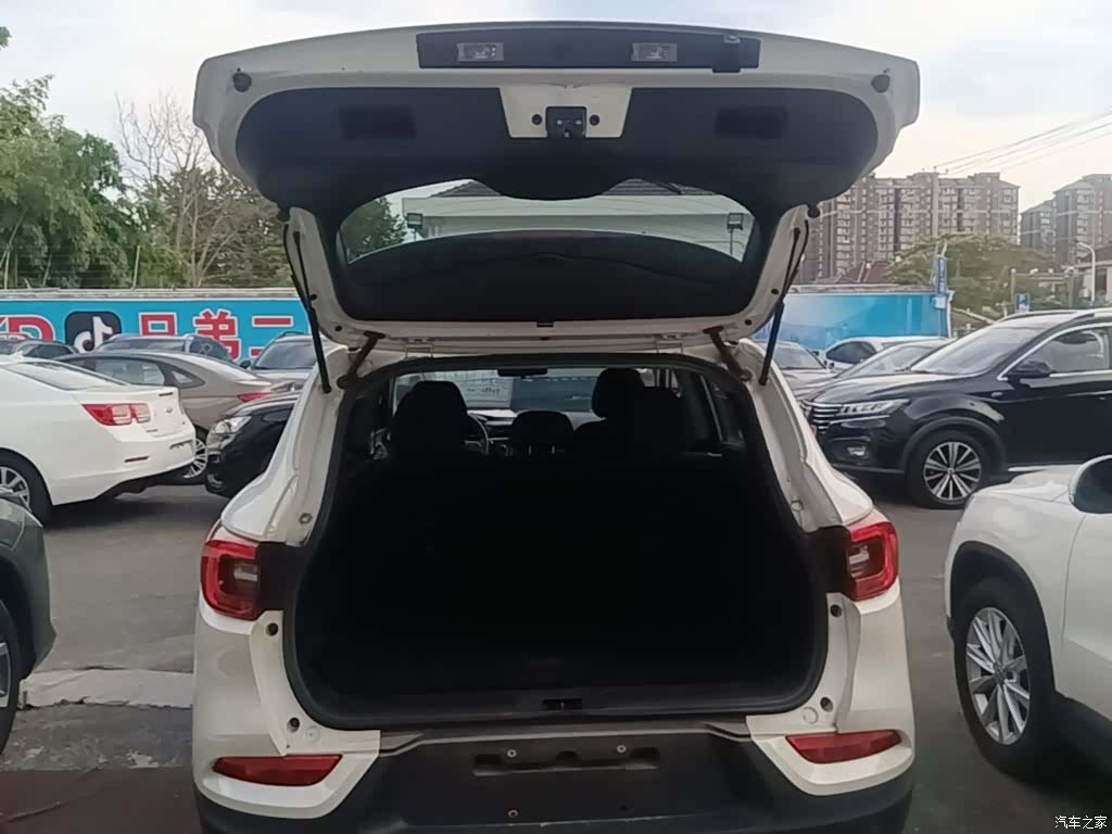 DongFeng SCe200, 2019 19