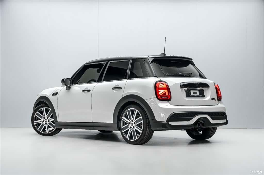 Mini Cooper, 2024 7