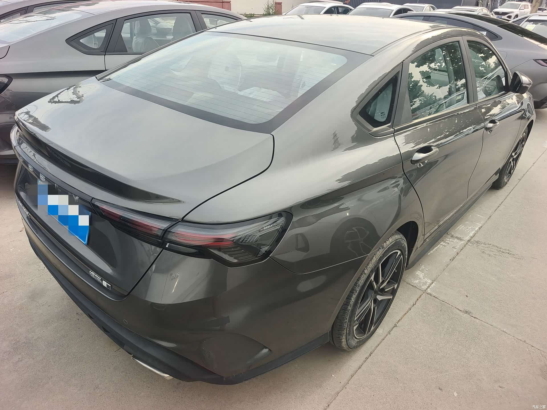 Geely Binray, 2026 11