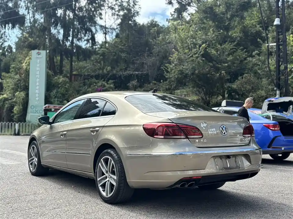 Volkswagen CC