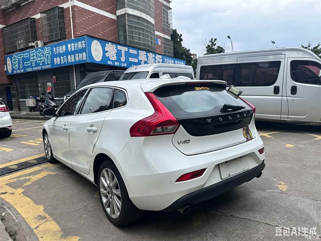 Volvo V40, 2014 10